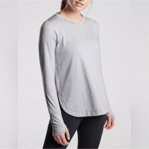 Athleta Uptempo Long Sleeve Performance Top S‎ High-low Split Hem Athletic Shirt